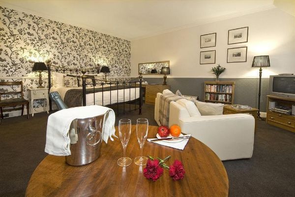 Loch Melfort Hotel (Argyll and Bute)
